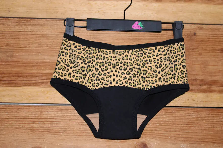 Jaguar Amarillo
