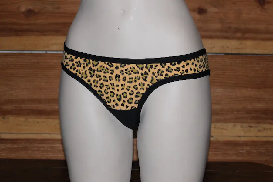 Jaguar Amarillo